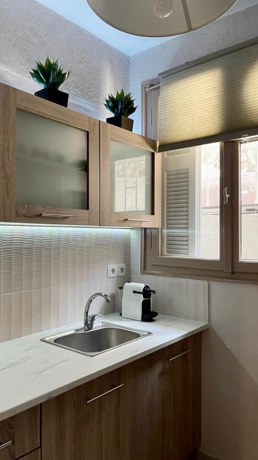 The Acropolis Cave Apartment Athens